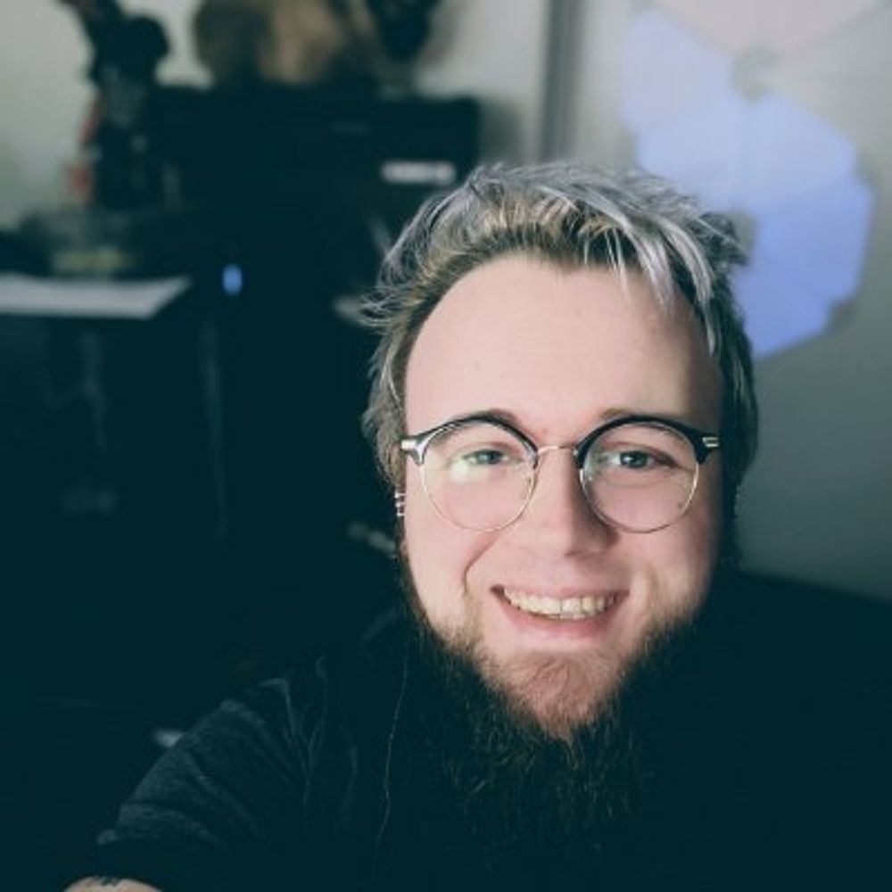 Thomas/Dricksus on twitch!