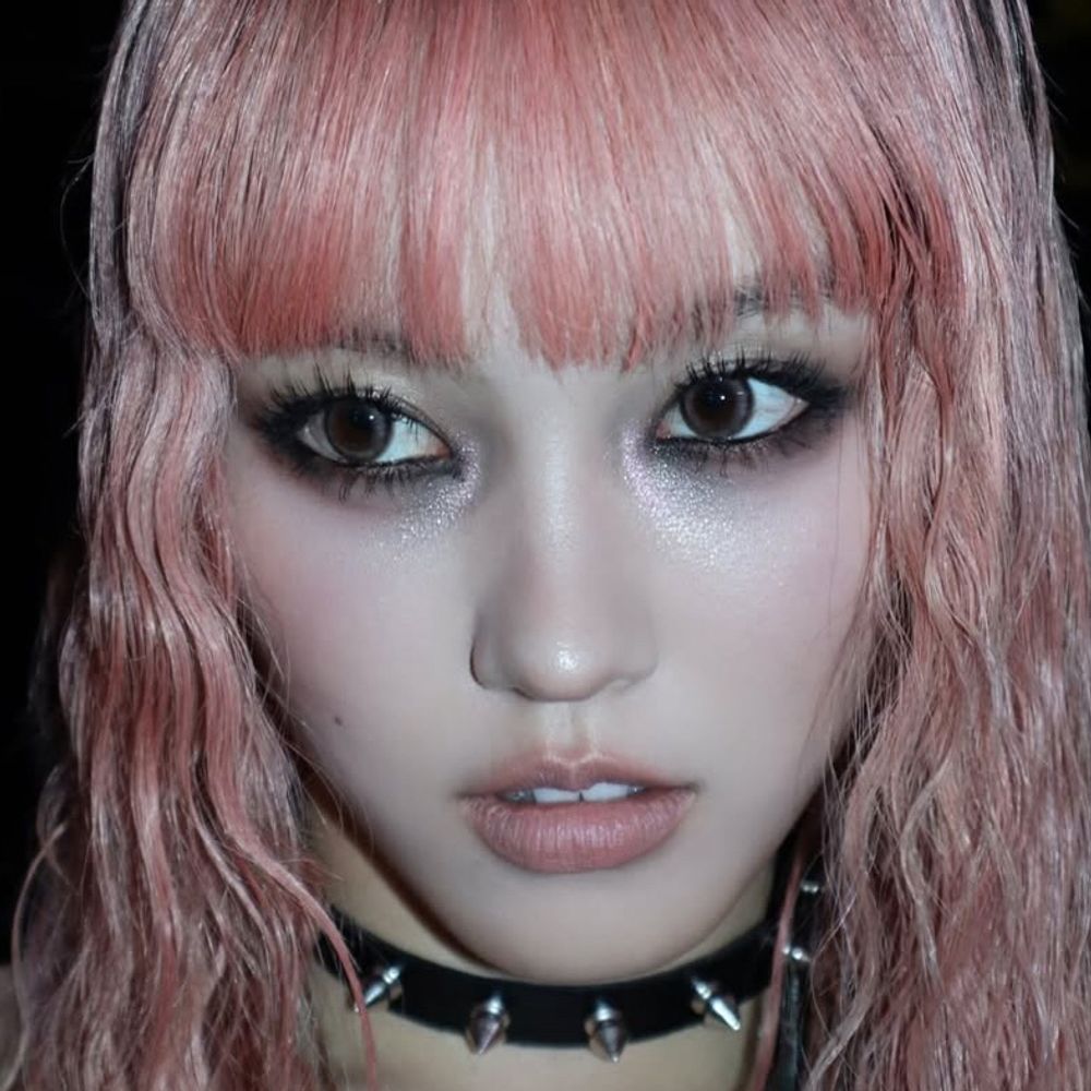 nana 🕸️