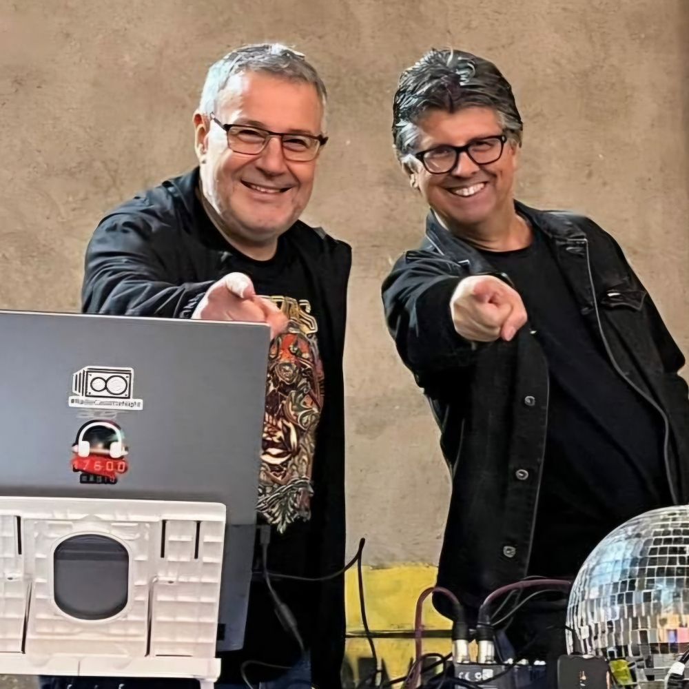 RadioCassetteNight