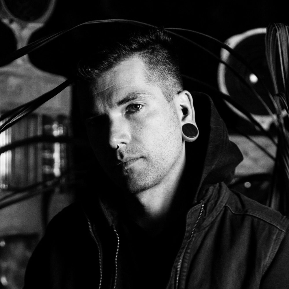 Aaron M Gold