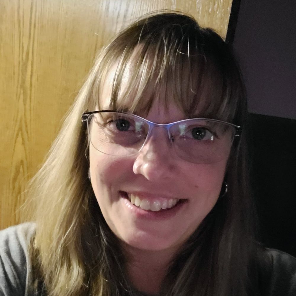 Profile picture rachelcastle.bsky.social