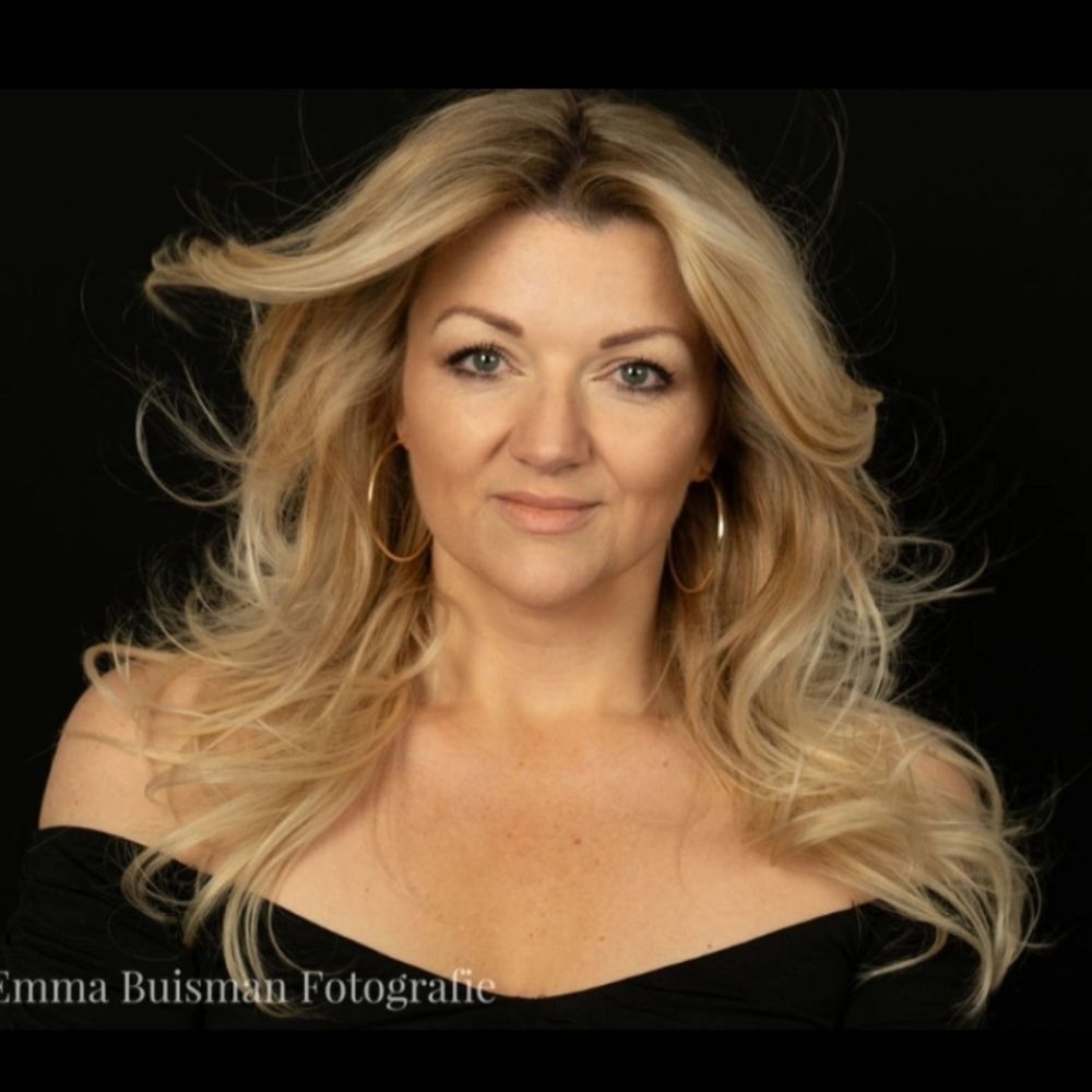 Simone Sweep