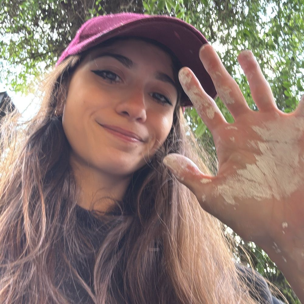 Luna Buschinelli