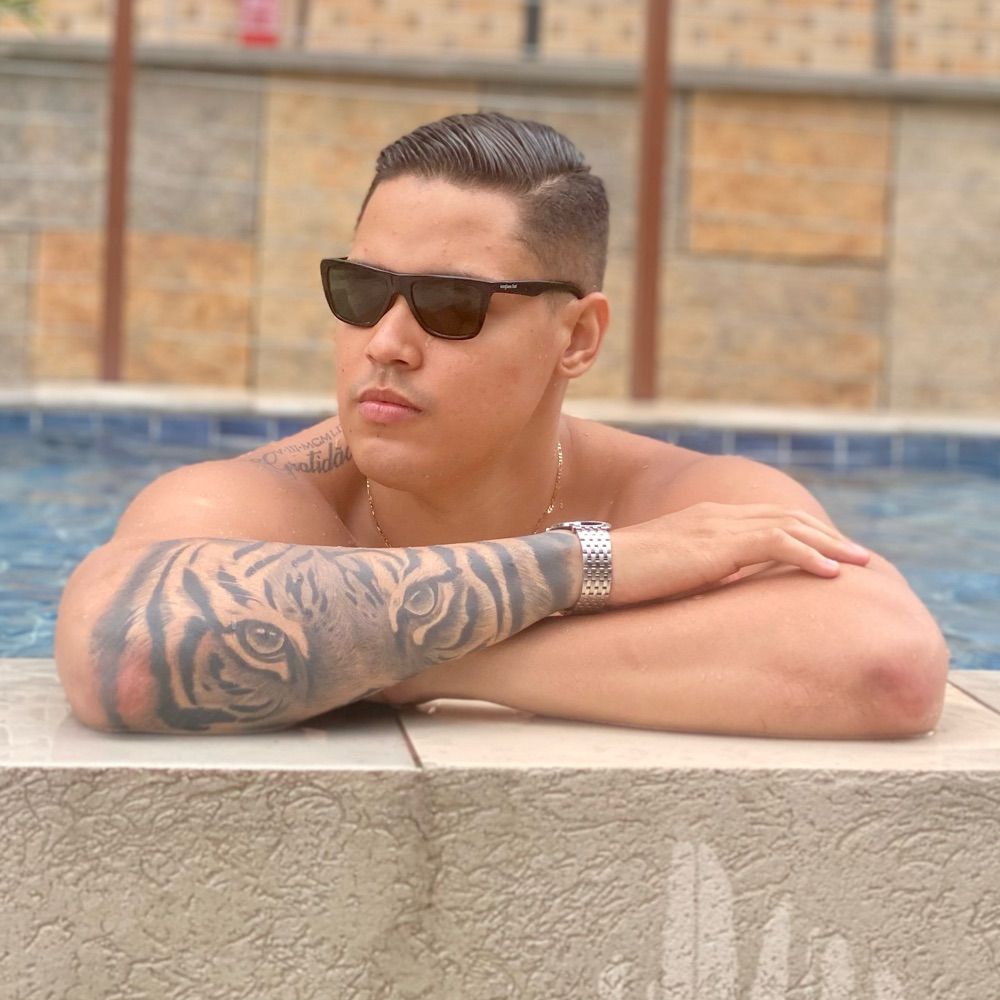 Gustavo 