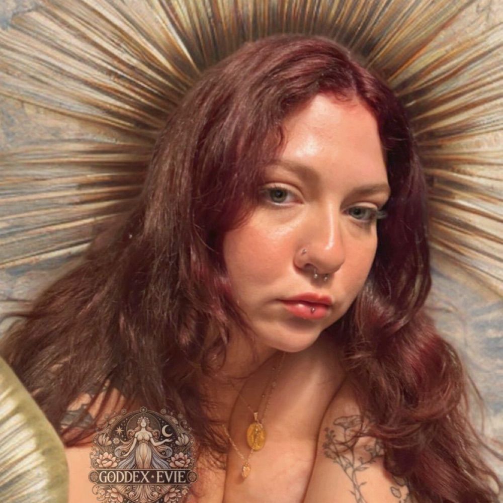 GODDEX EVIE | FINDOM🕯️