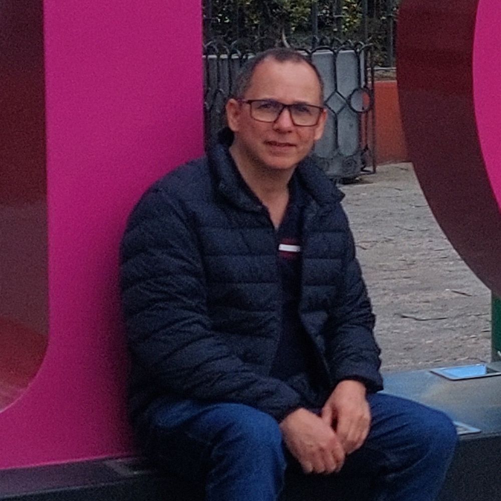 Miguel C. R.