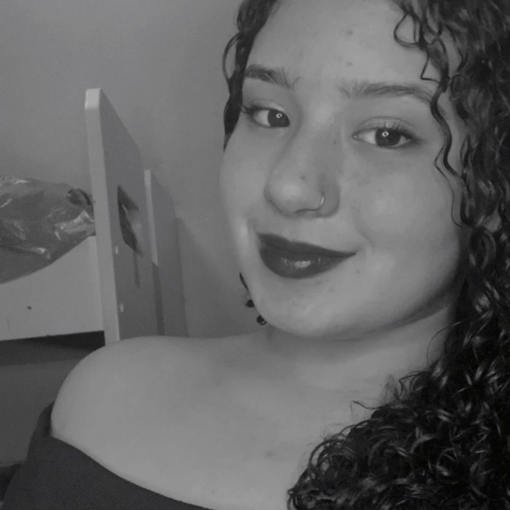 𝑴𝒂𝒓𝒊𝒛𝒊𝒏𝒉𝒂 🫧