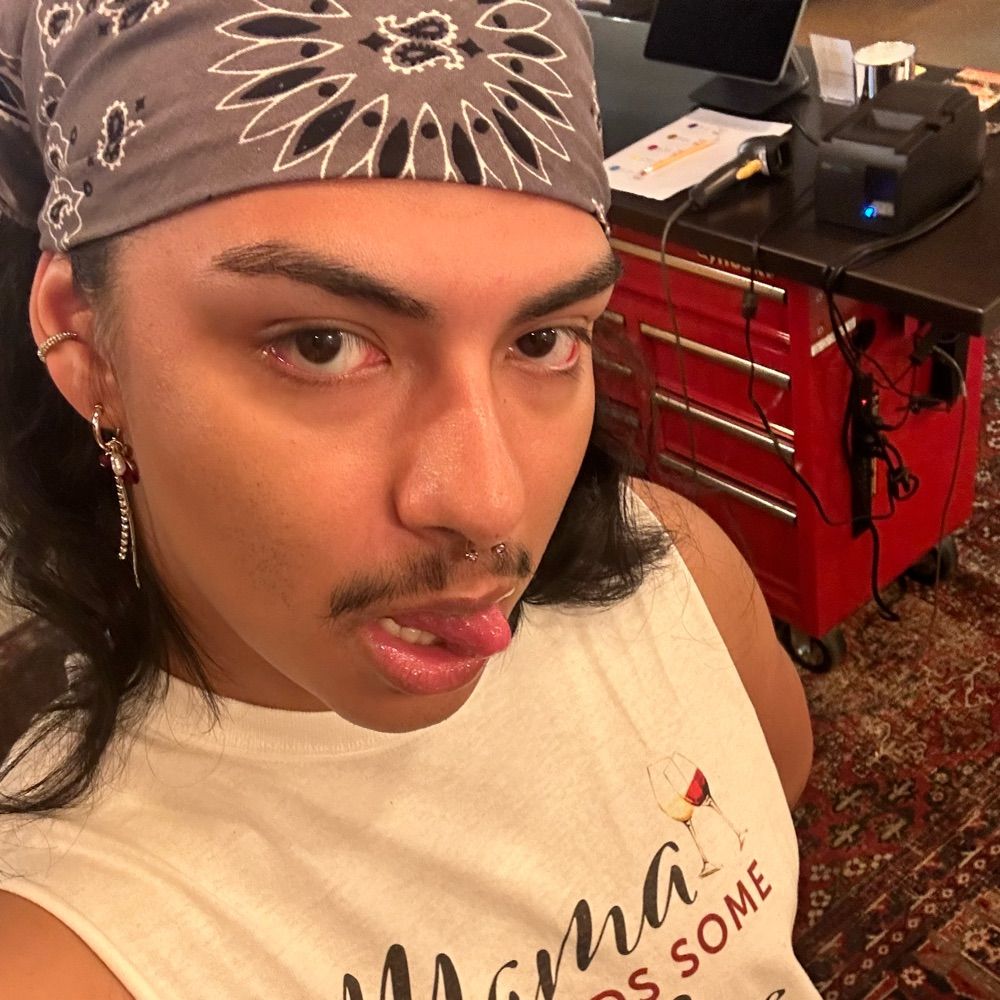 Yosi
