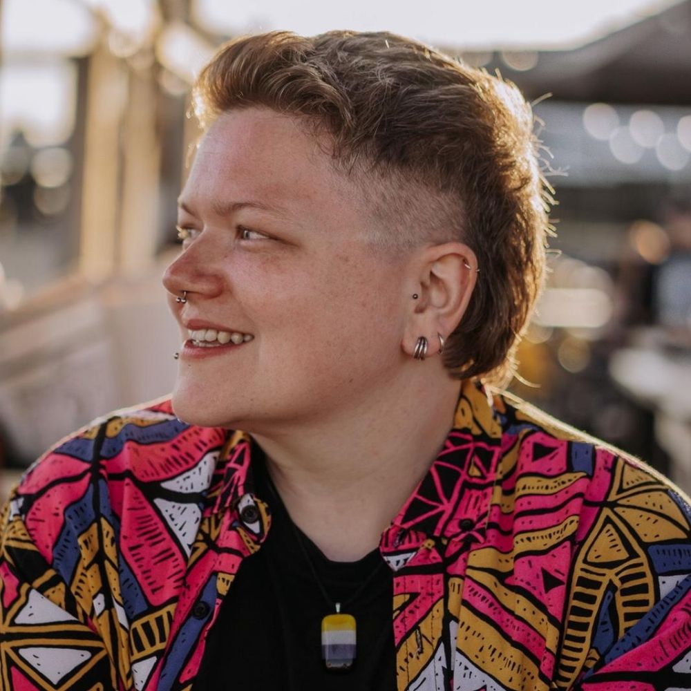 Sto (they/them)