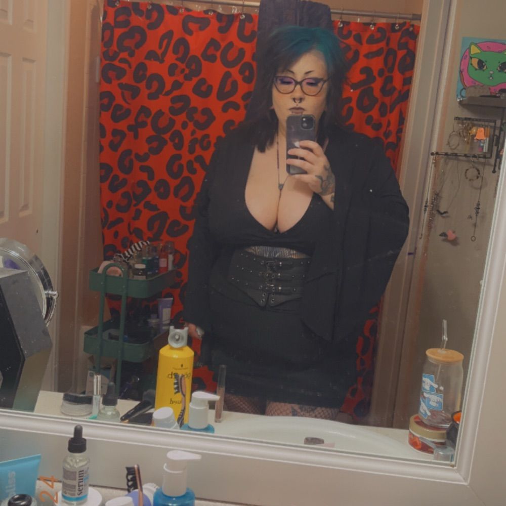 𝕾𝖎𝖓𝖓𝖉𝖊𝖗 🥀🦇⛓️