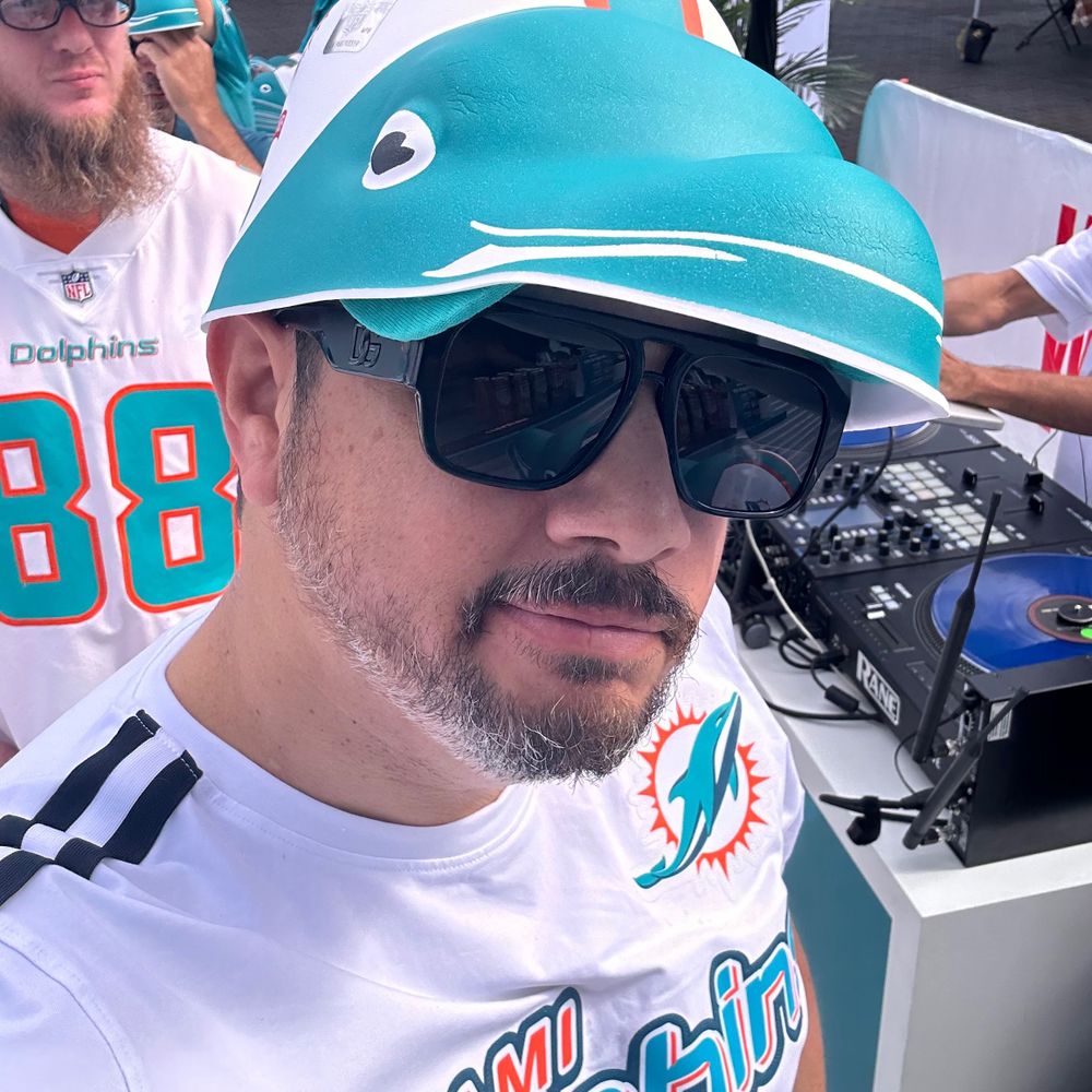 Fins Sammy