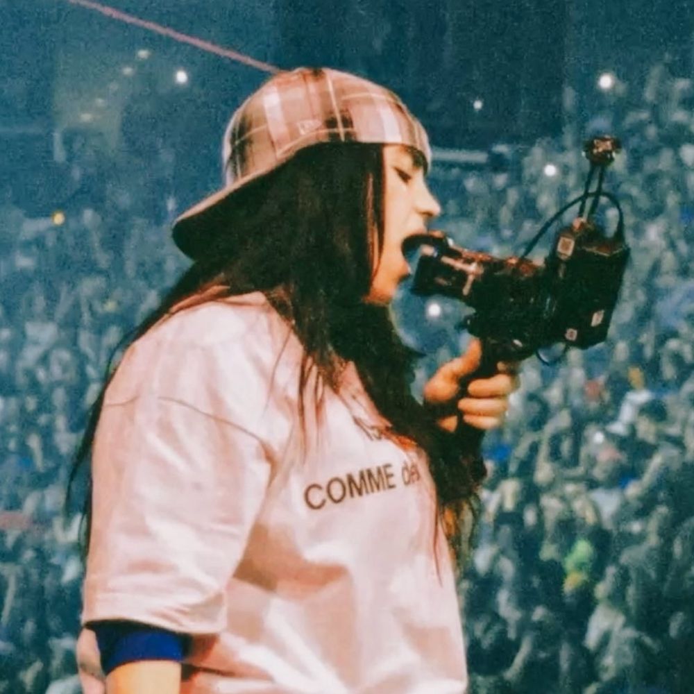Billie Eyelash.