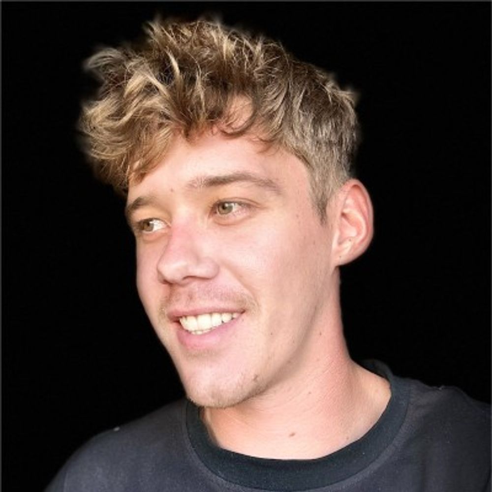 Luke Davies