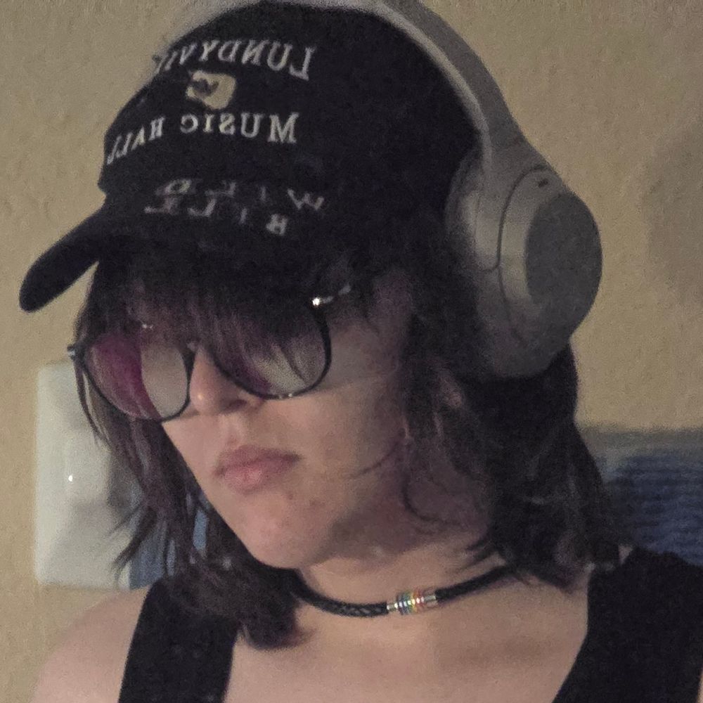 #1 estrogen burger eater 🏳️‍⚧️