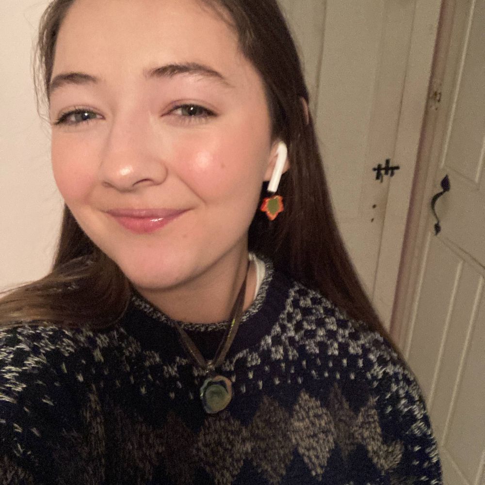 Clare Shanahan she/her