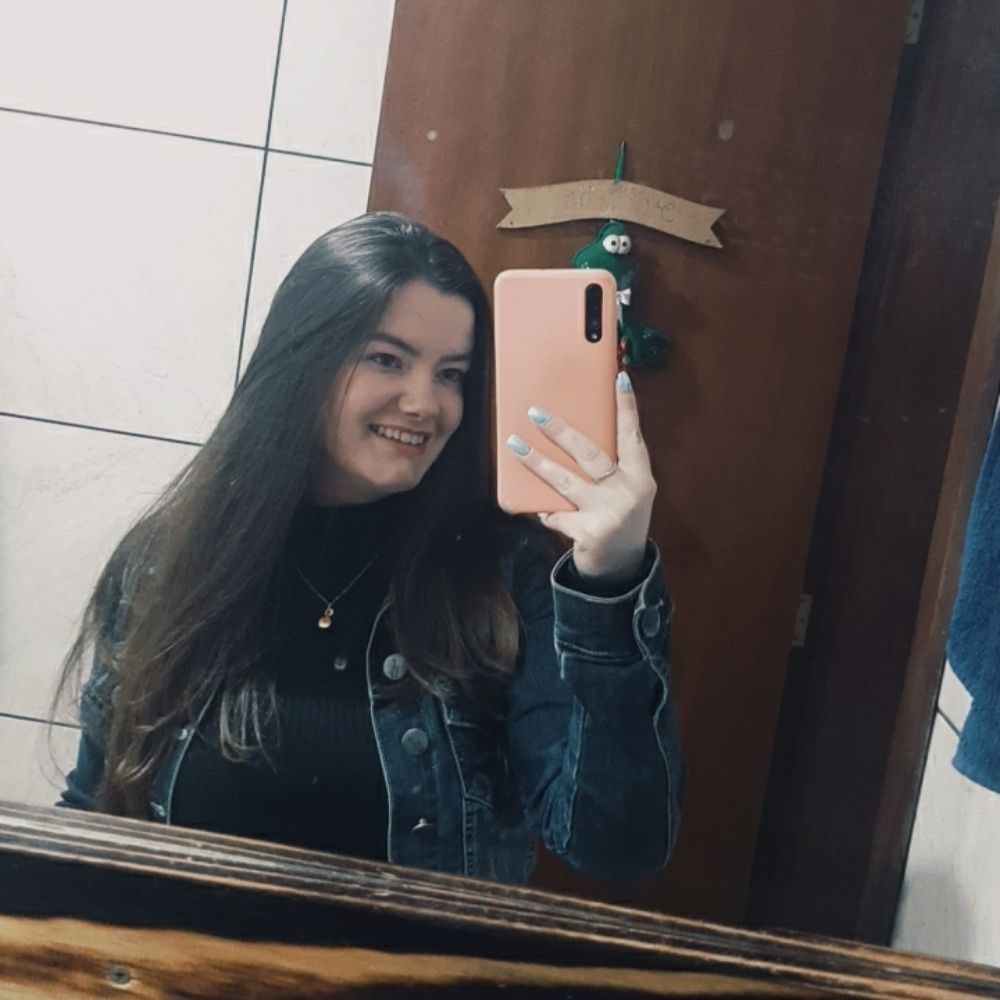 júlia_comin