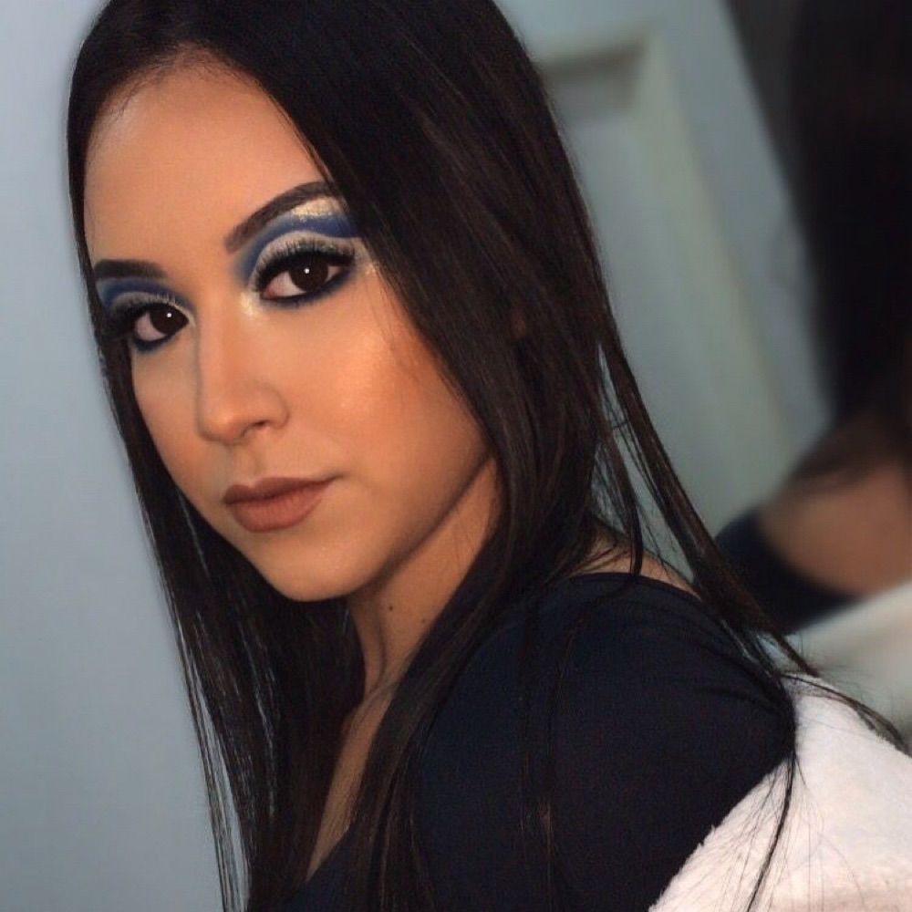 Daniele Oliveira 
