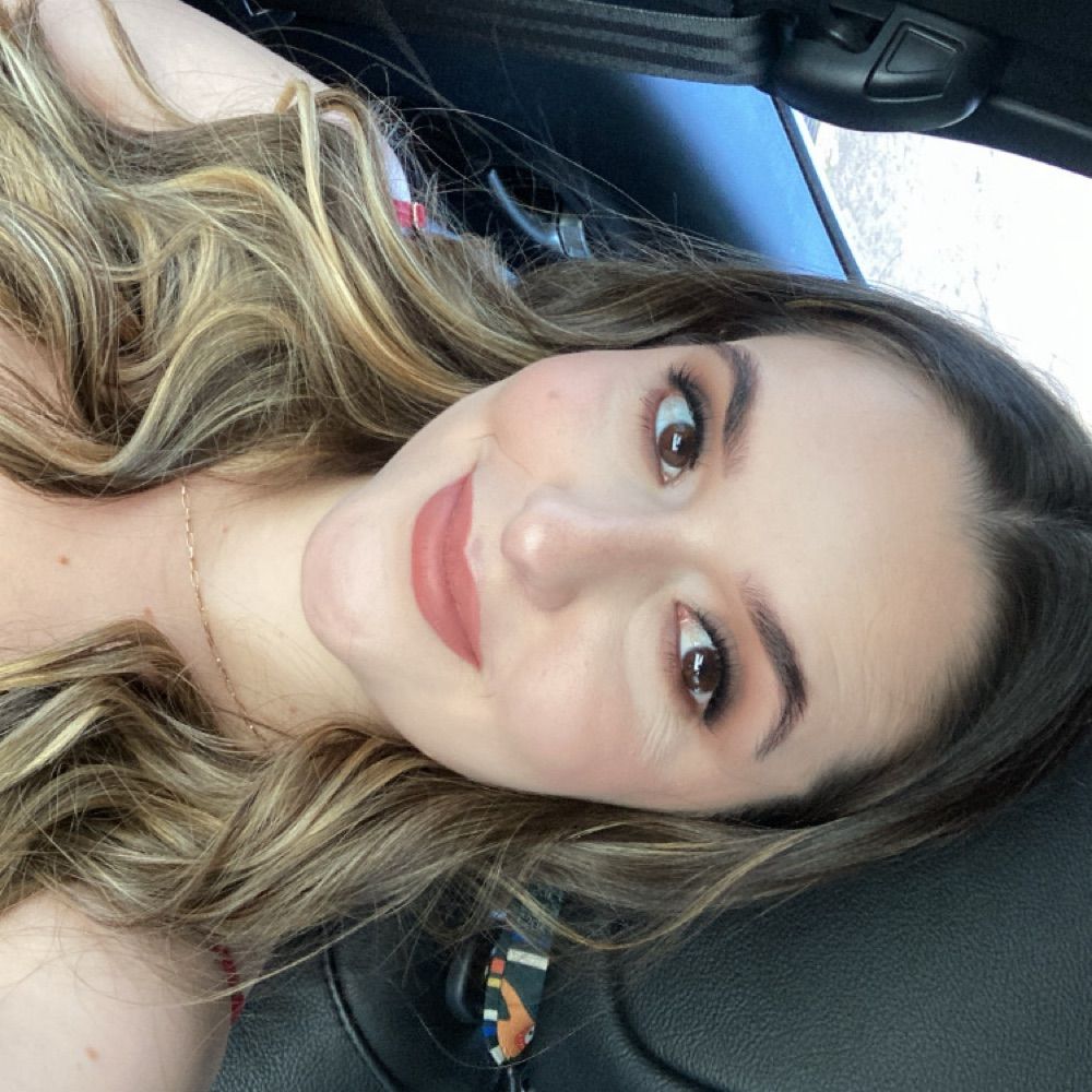 Nathalia Strada 