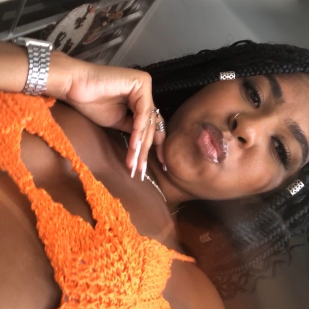 s💋