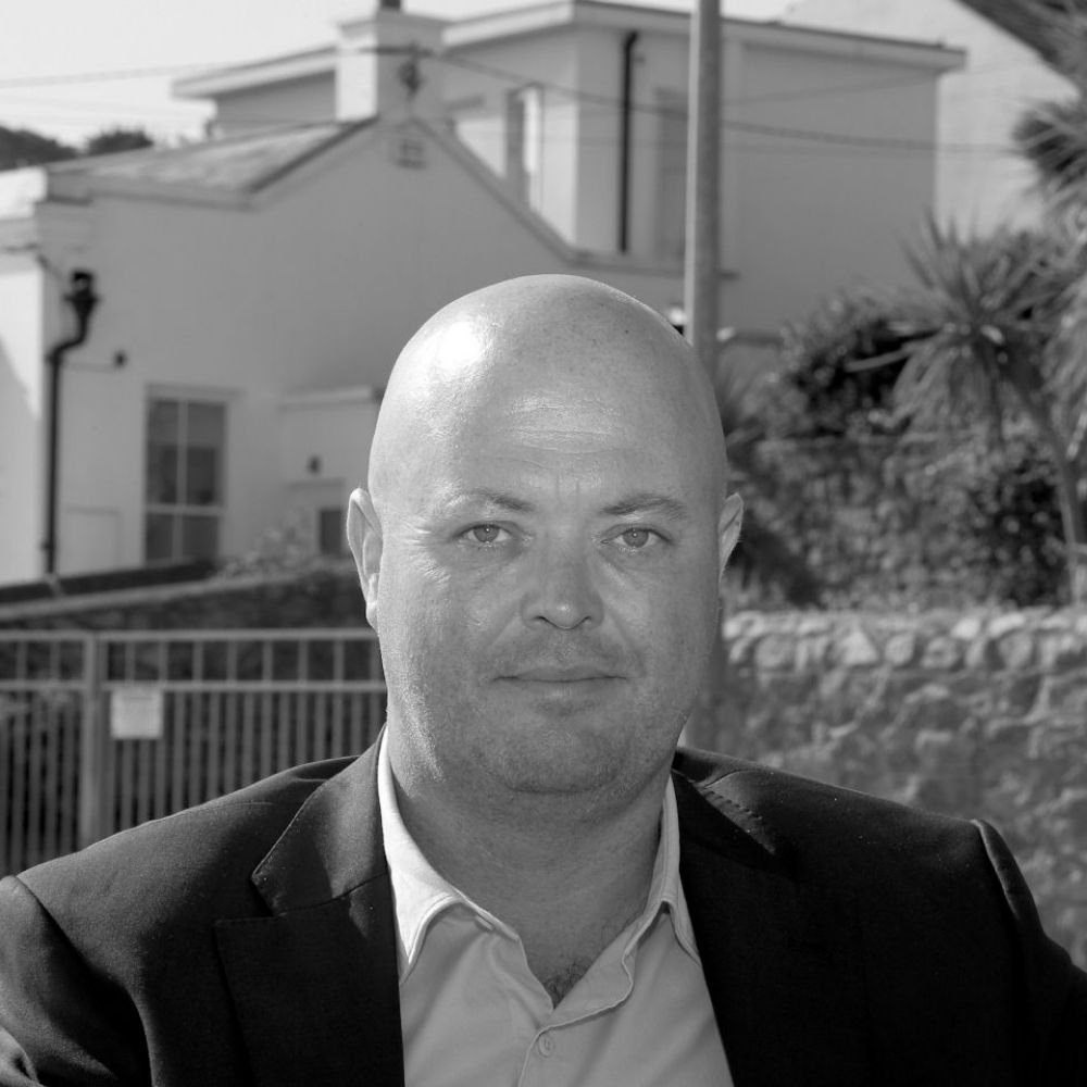 Julian Hayes