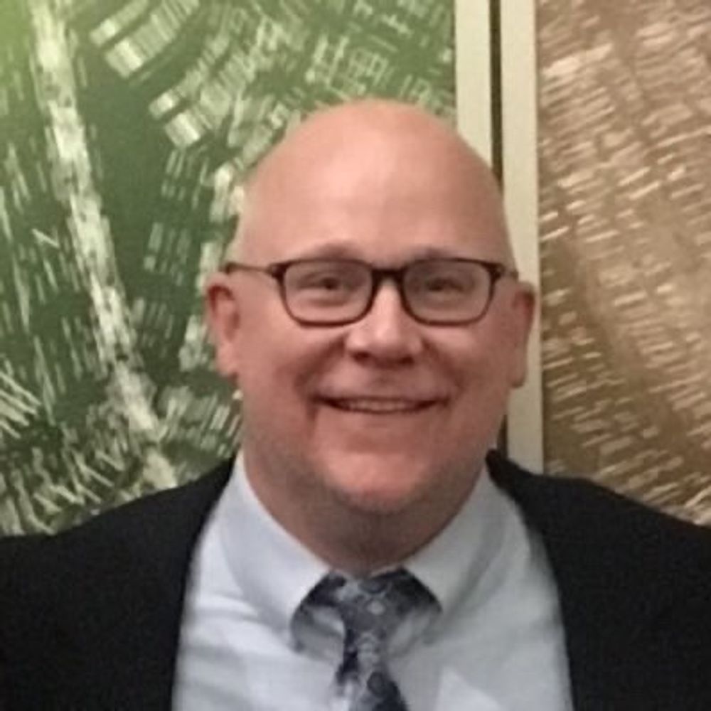 Matt Ryan hosts #CanonChat on Twitter