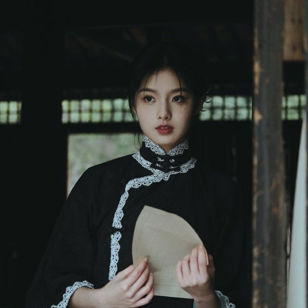 ꗃ 𝑺habels 𝑴. 𝑯amoure