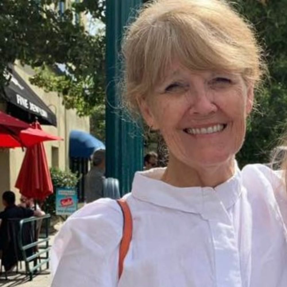Caroline Abbott