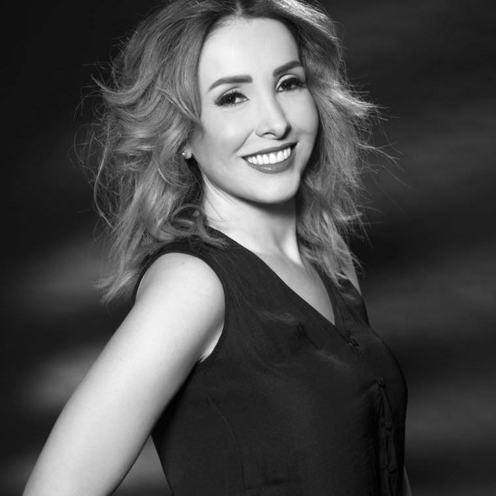 Azucena Uresti