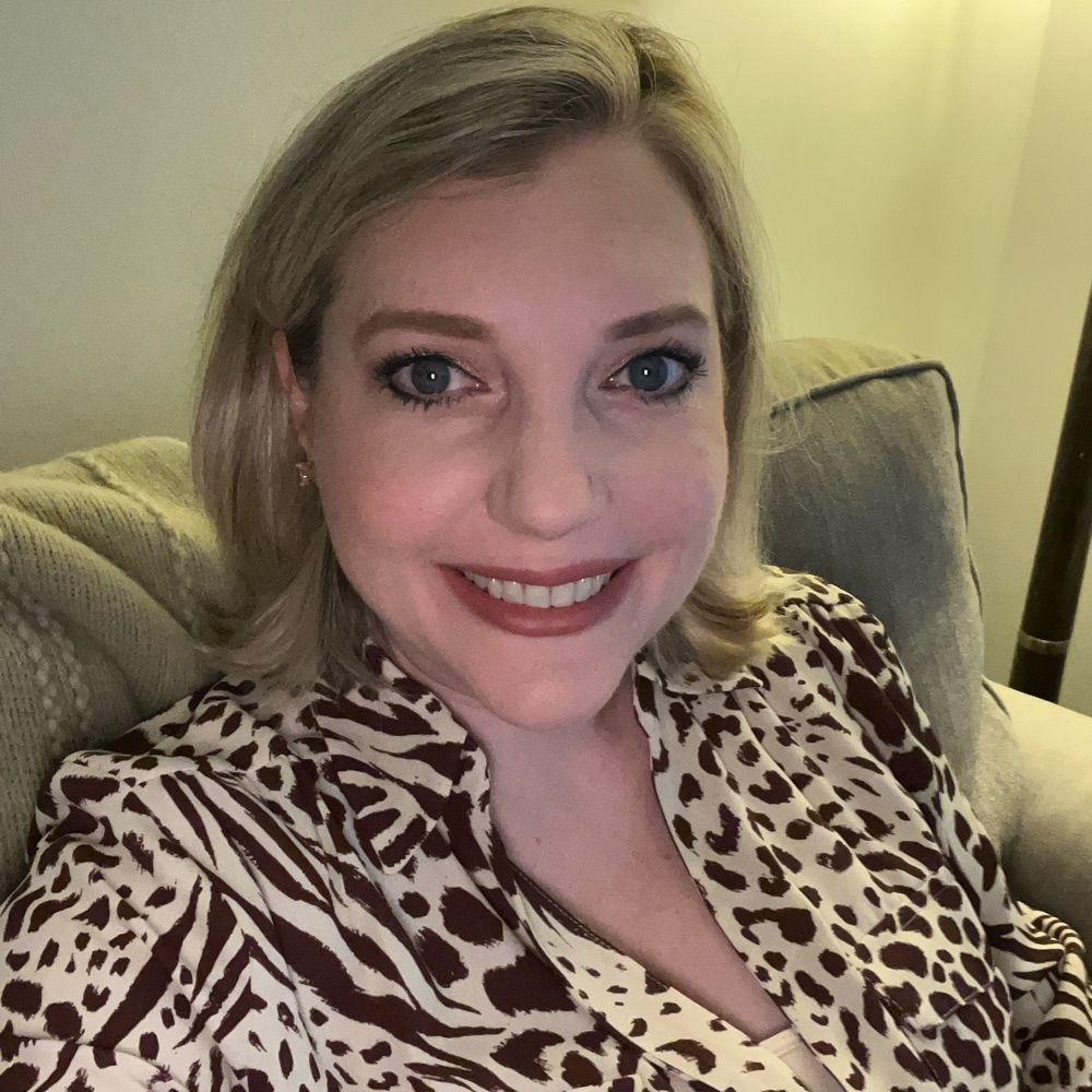 Erin Lovely
