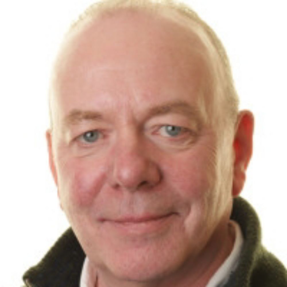 Angus MacColl