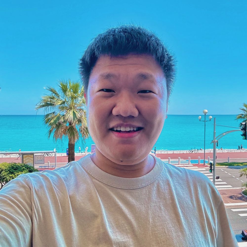 Dongqi Liu
