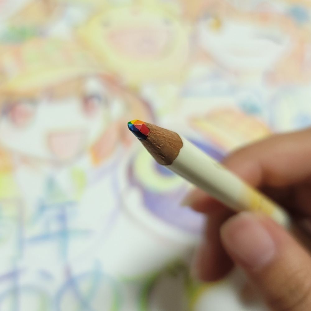 虹色のみみみ