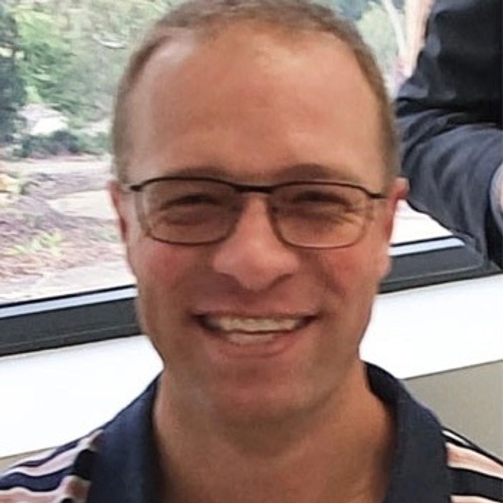 Dr Travis Brown