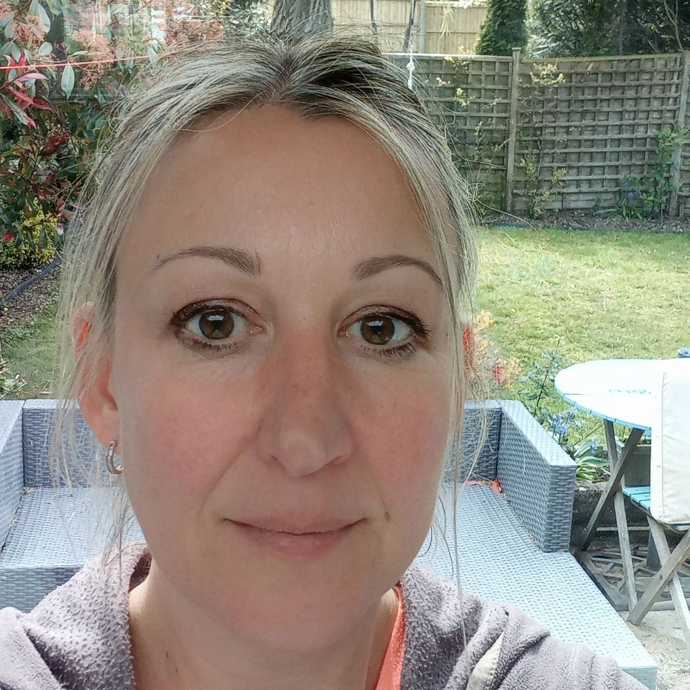 Professor Carrie Llewellyn