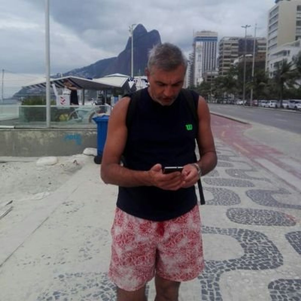 Claudio Red