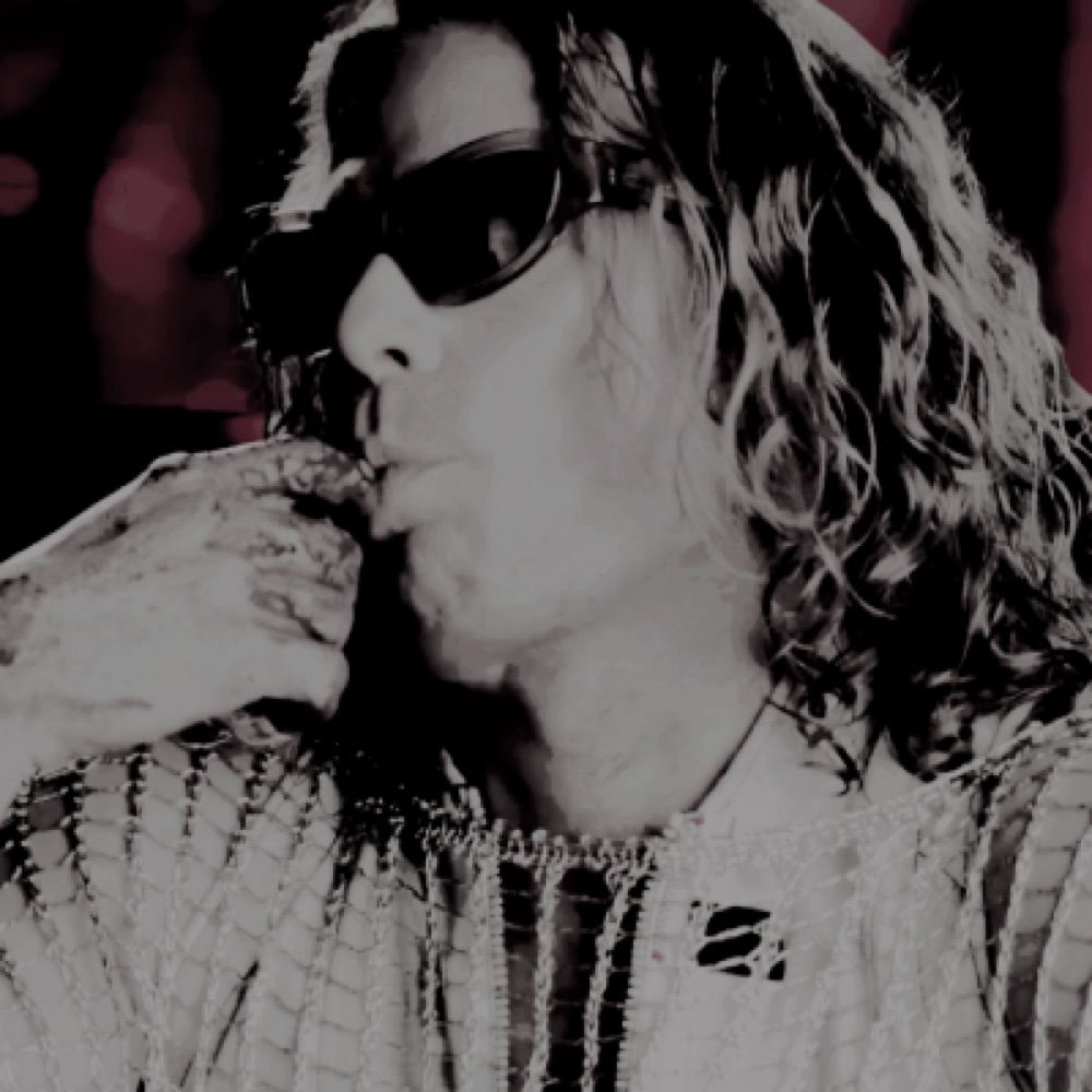 *    𝙳𝙴    𝓁𝔦𝙾𝙽ℭ𝖮𝖴𝖱𝖳  .