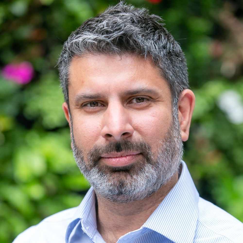 Prof Raj Thakkar