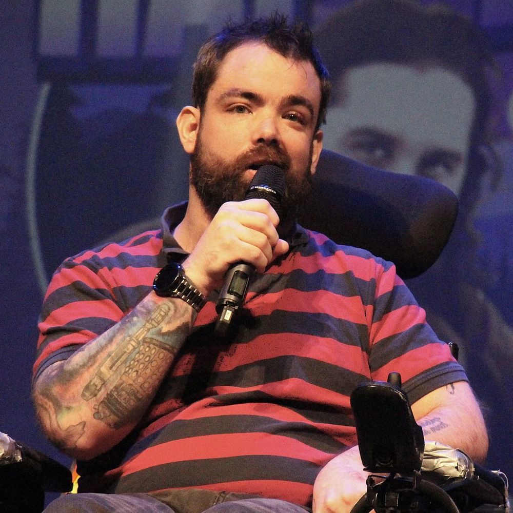 Josh Menchions Comedian