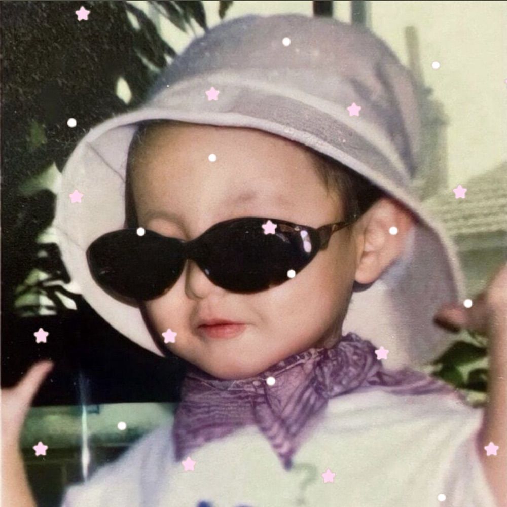 มี่นุ๊ก ˚♡ ༘⋆
