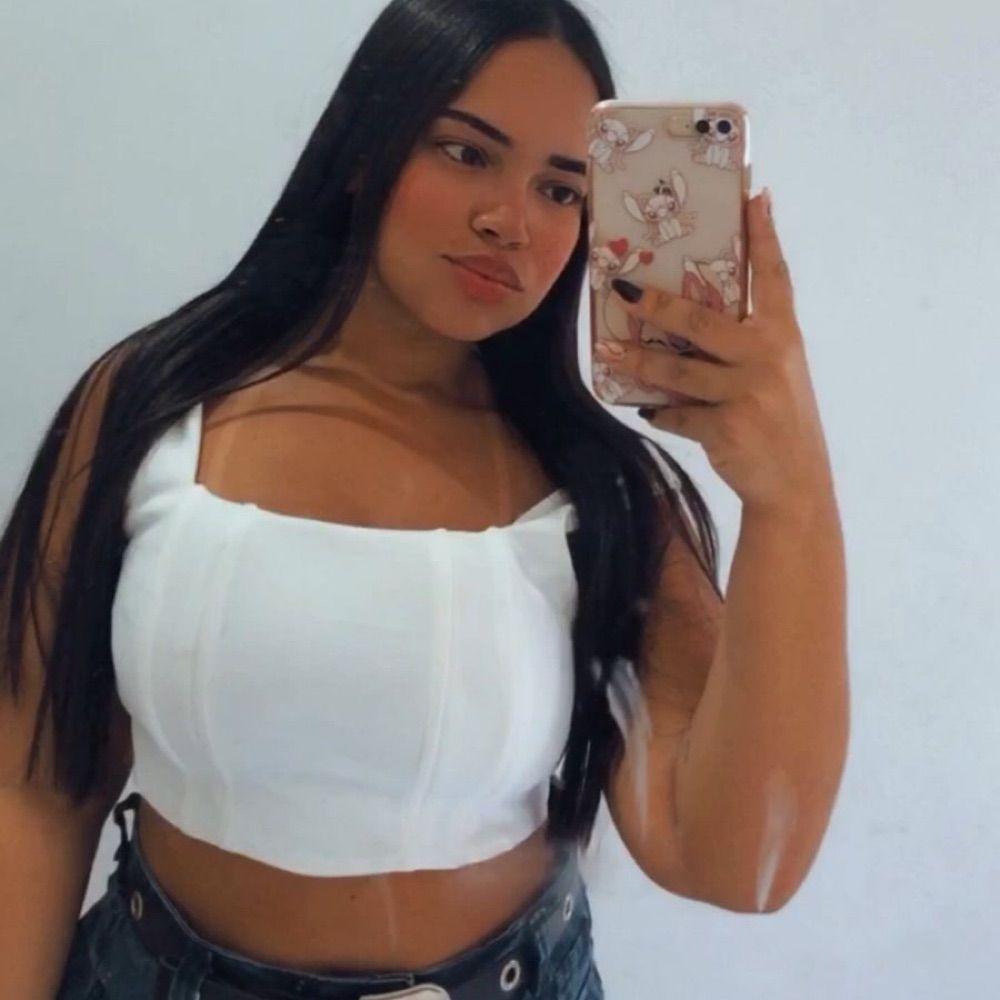 Livia Silva 🦋