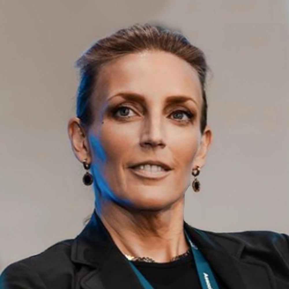 Dr Victoria Hurth