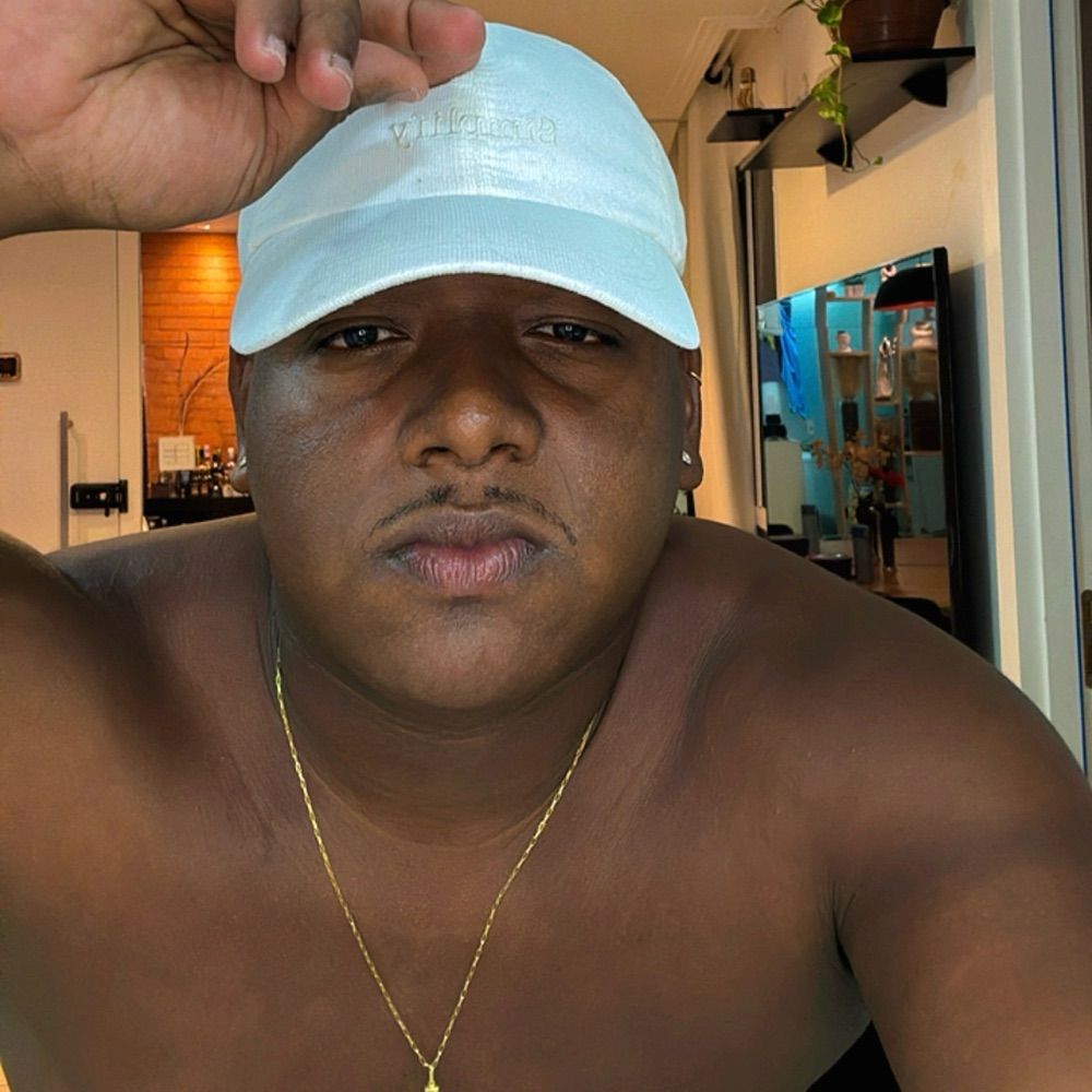 Nando Cruz