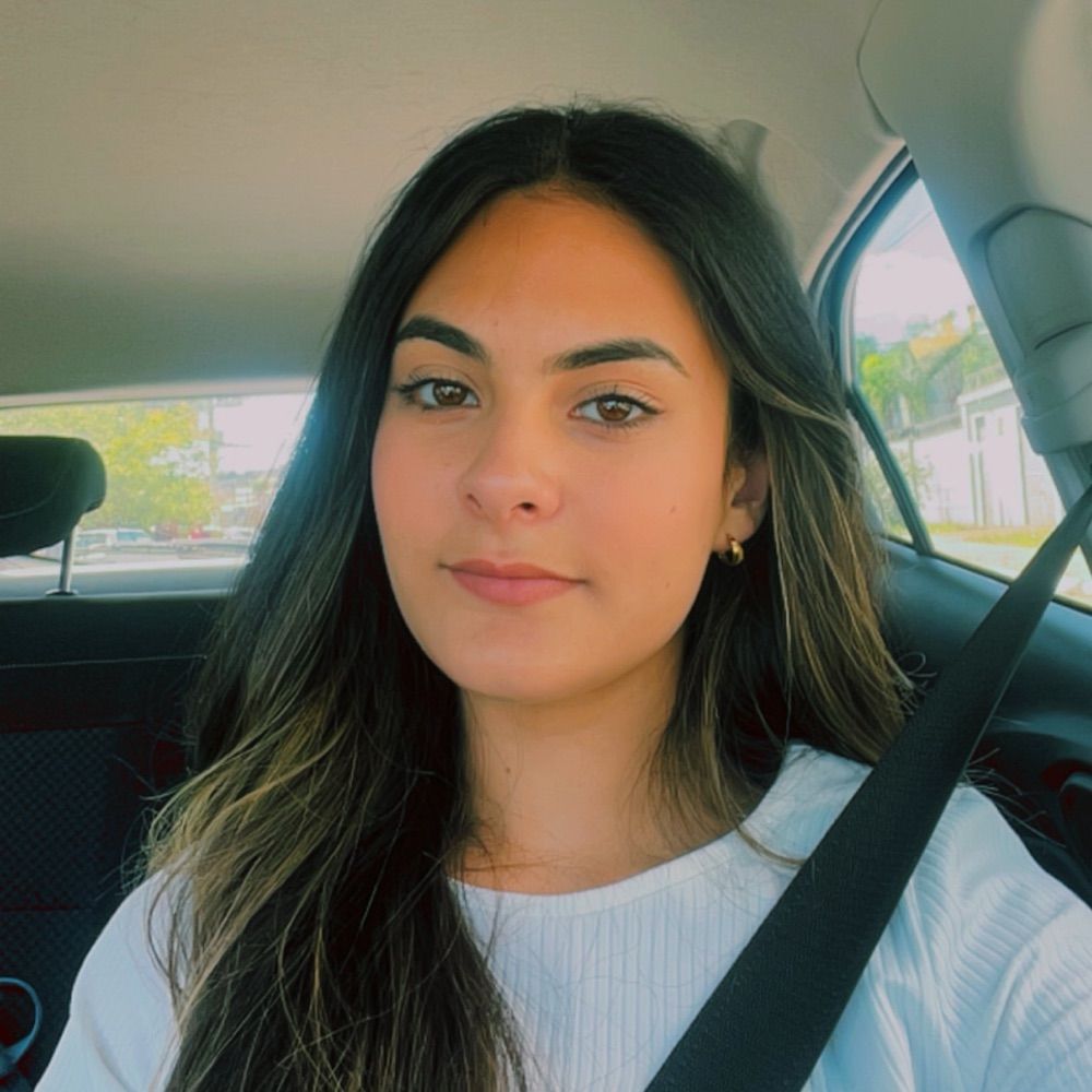 laura ternes 💋🇮🇩