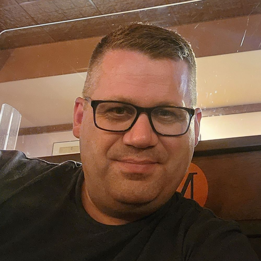 Tony Larsen (tlpretender)