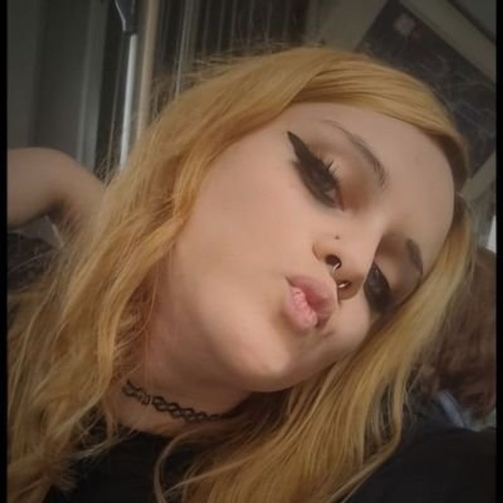 Vanessa🦇✨️⛓️