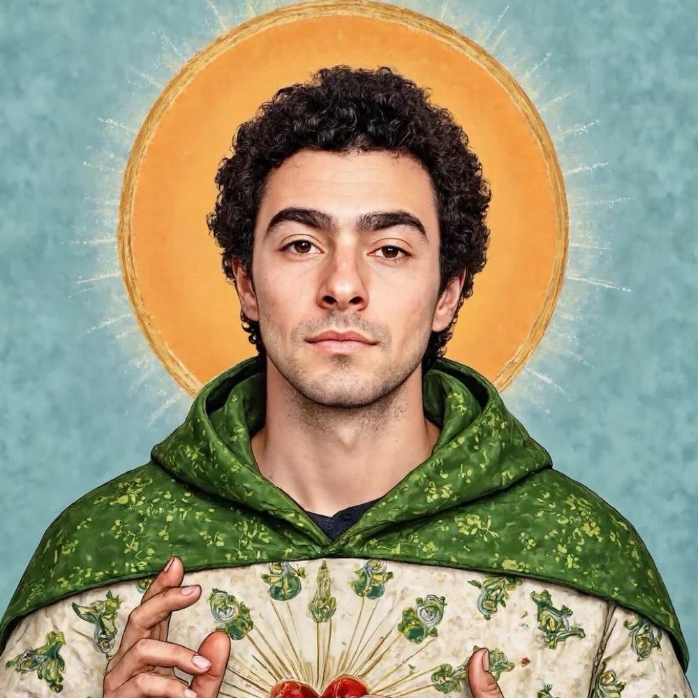 Reddit; r/SaintLuigiMangione