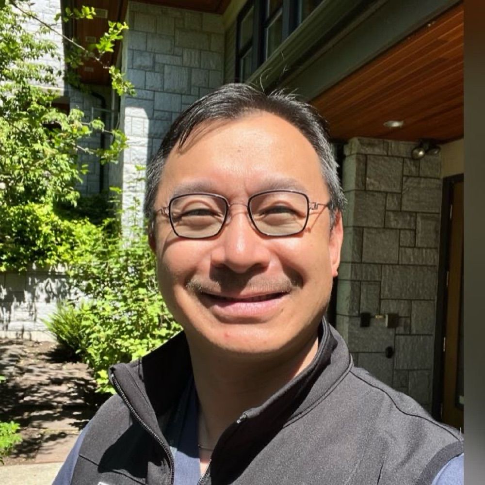 Lawrence T. Cheung 🏥🛐🏃🏻‍♂️🇨🇦📟🥃🍣🍜🍕