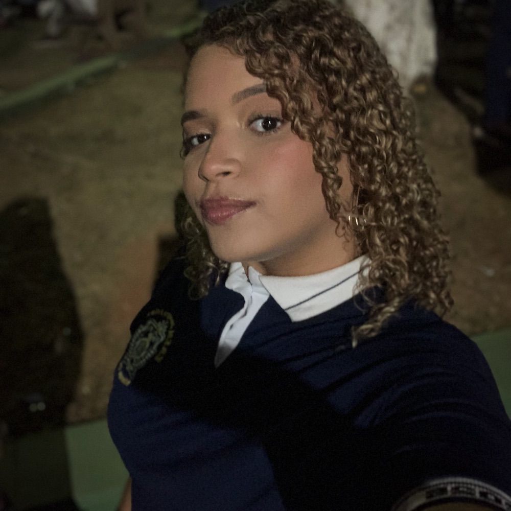 Suellen Moura 