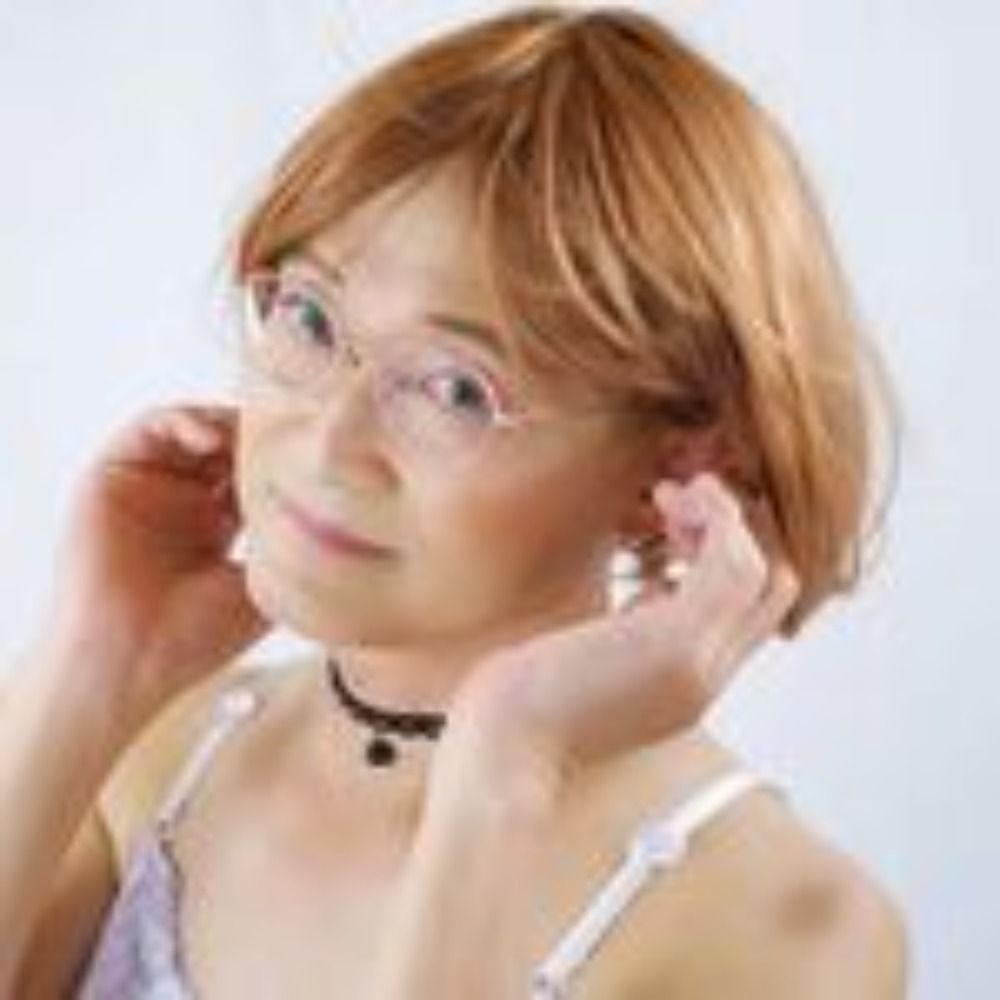 牧野夢知子