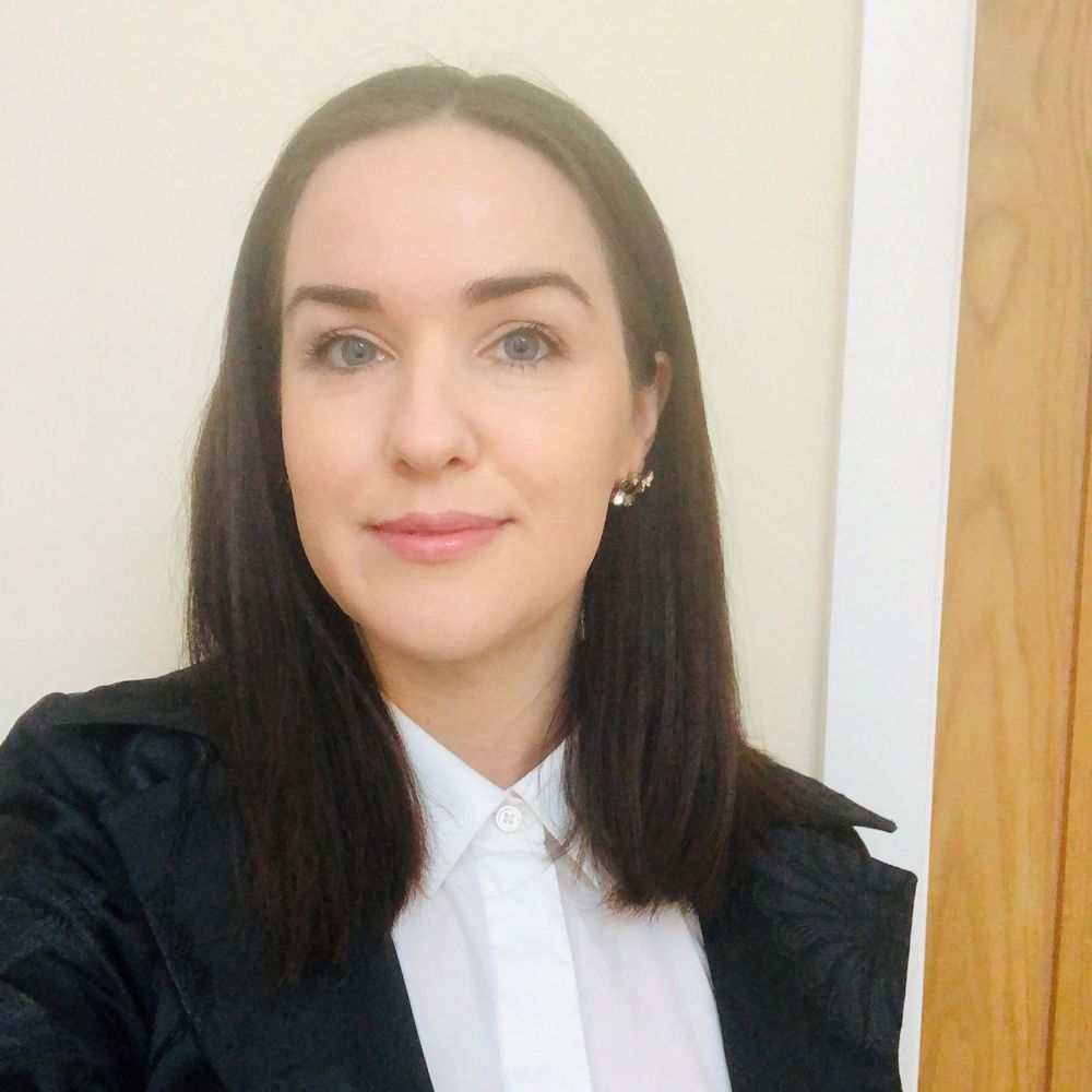 Dr Alison R. McKinlay